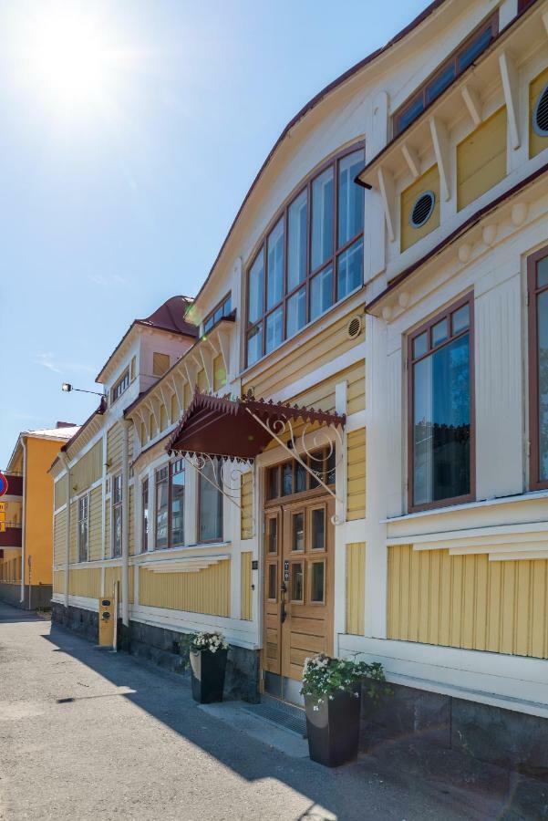 De Gamlas Hem Hotel & Restaurant Oulu Kültér fotó